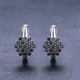Korean Style Simple Copper Vintage Black Zircon Flower Stud Earrings (Color: Black)
